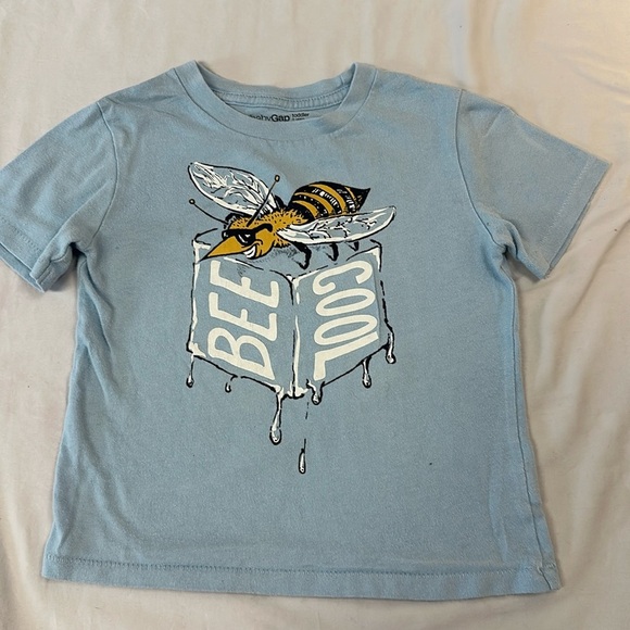 GAP Other - GAP - short sleeve t-shirt. Size 3